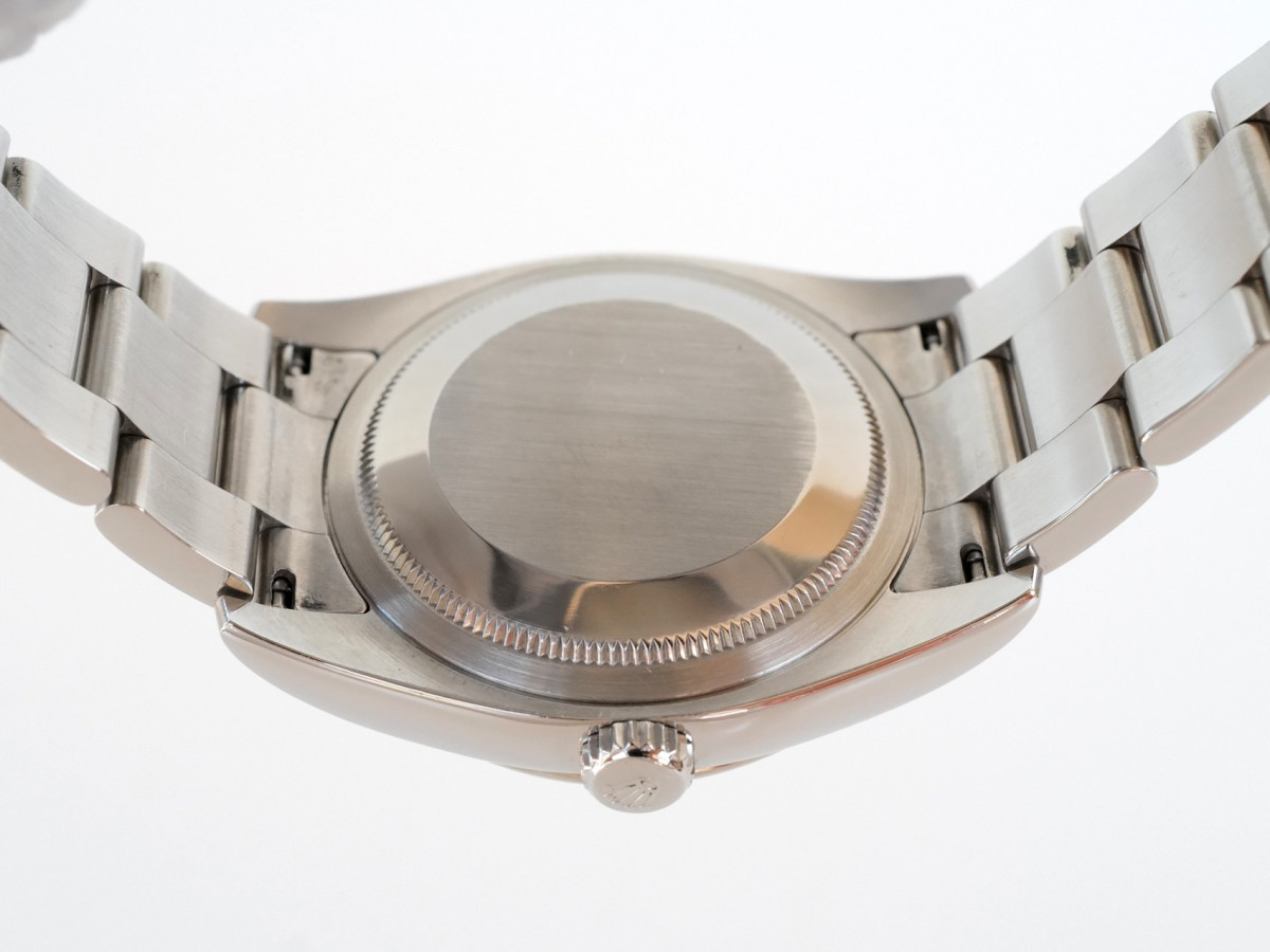 Швейцарський годинник Rolex Oyster Perpetual 36 Silver Dial
