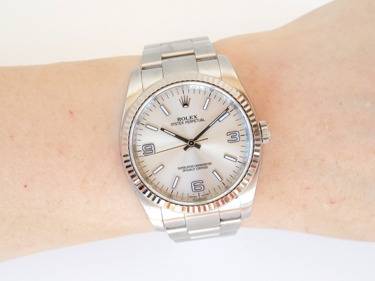 Швейцарський годинник Rolex Oyster Perpetual 36 Silver Dial