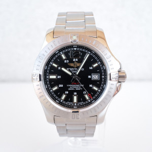 Швейцарський годинник Breitling Colt Automatic Black Dial 44