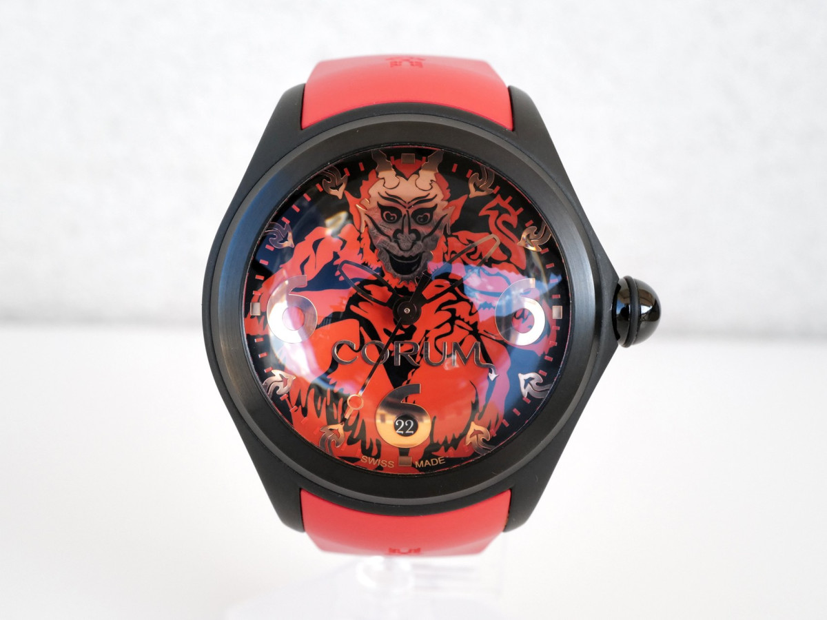 Швейцарський годинник Corum Bubble Diablo Titanium Limited Edition 52