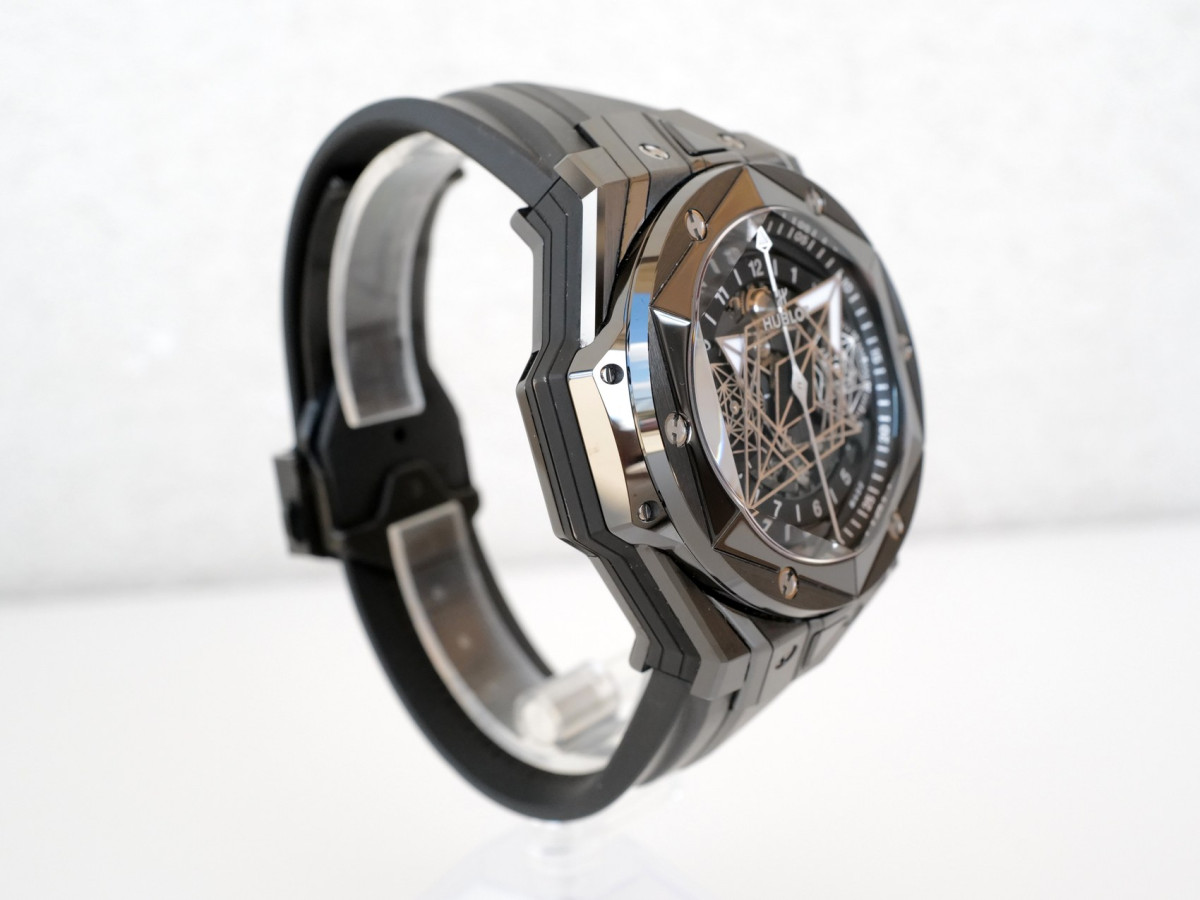 Швейцарський годинник Hublot Big Bang Sang Bleu II Black Magic Ceramic 45