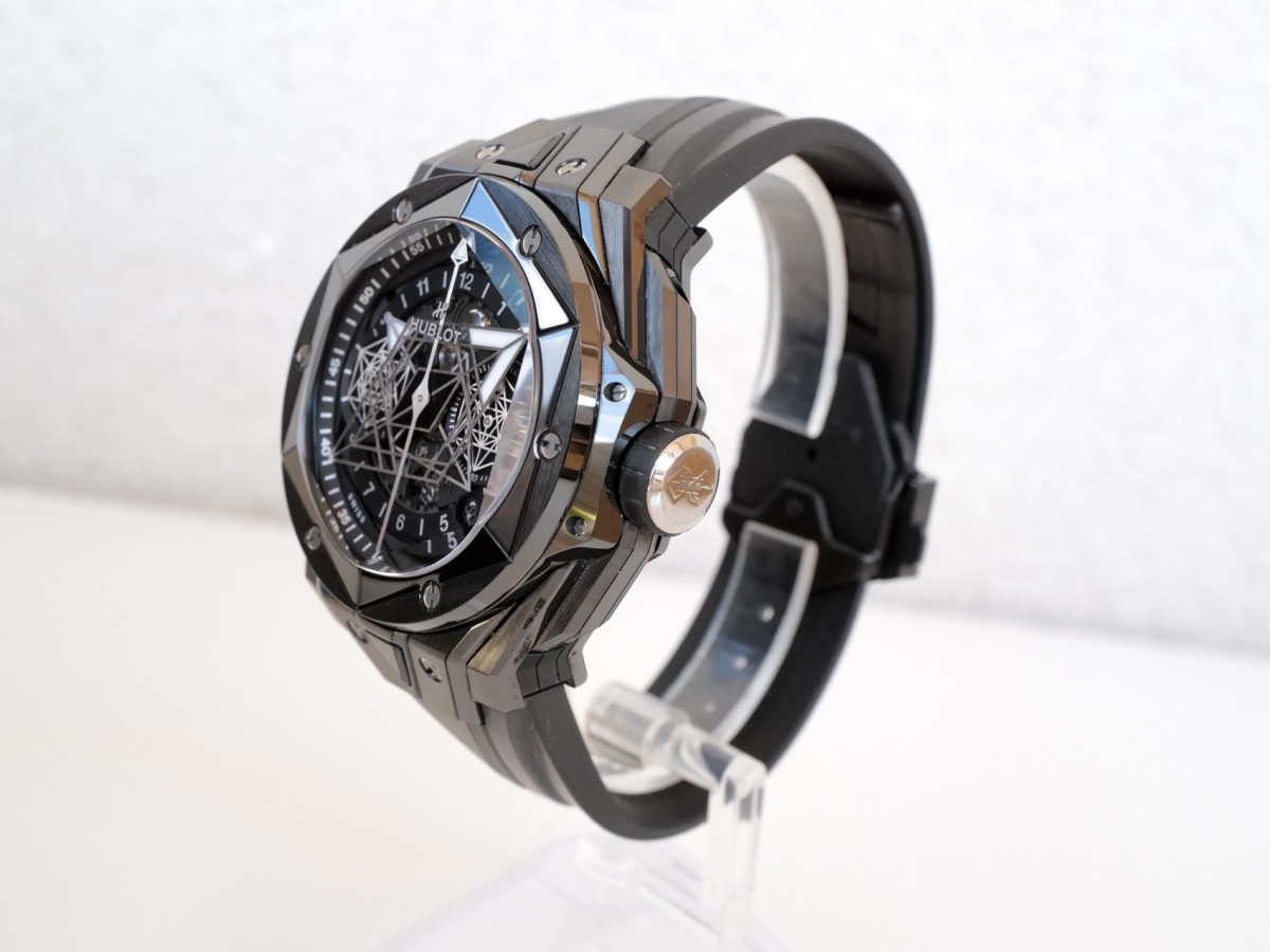 Швейцарський годинник Hublot Big Bang Sang Bleu II Black Magic Ceramic 45