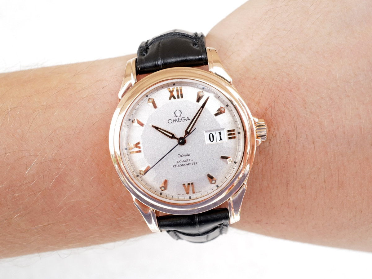 Швейцарские часы Omega De Ville Co-Axial Chronometer 18K Rose Gold Limited Edition 39