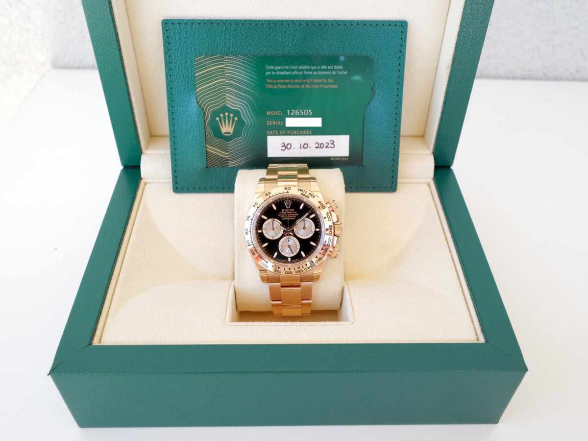 Швейцарские часы Rolex Cosmograph Daytona 18K Rose Gold Black Dial