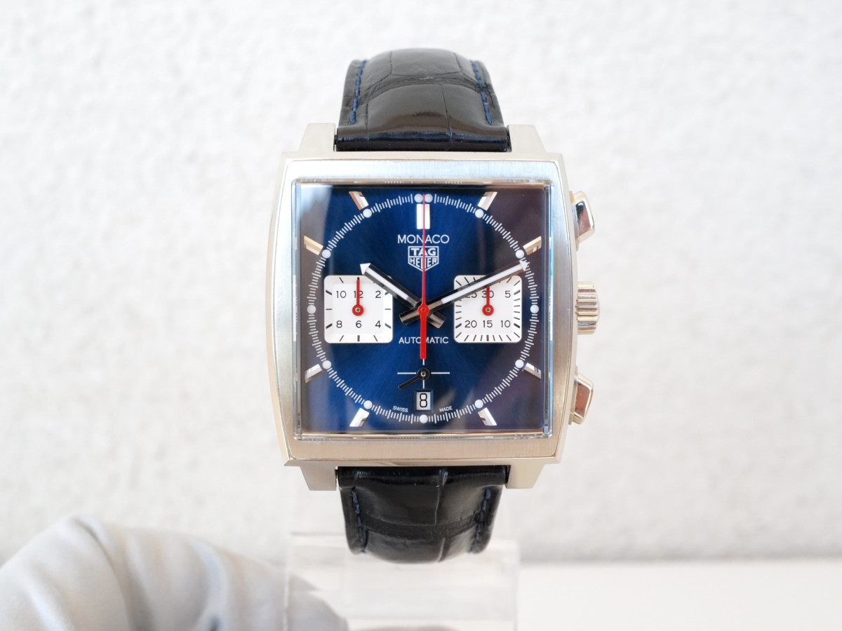 Швейцарские часы TAG Heuer Monaco Automatic Chronograph 39 (2025)
