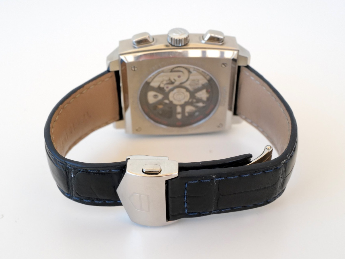 Швейцарские часы TAG Heuer Monaco Automatic Chronograph 39 (2025)