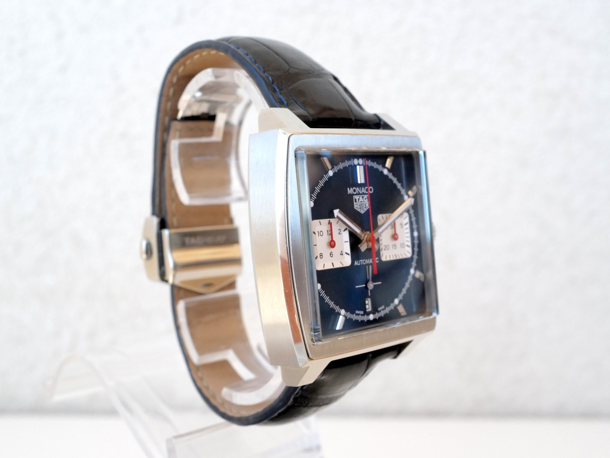 Швейцарские часы TAG Heuer Monaco Automatic Chronograph 39 (2025)