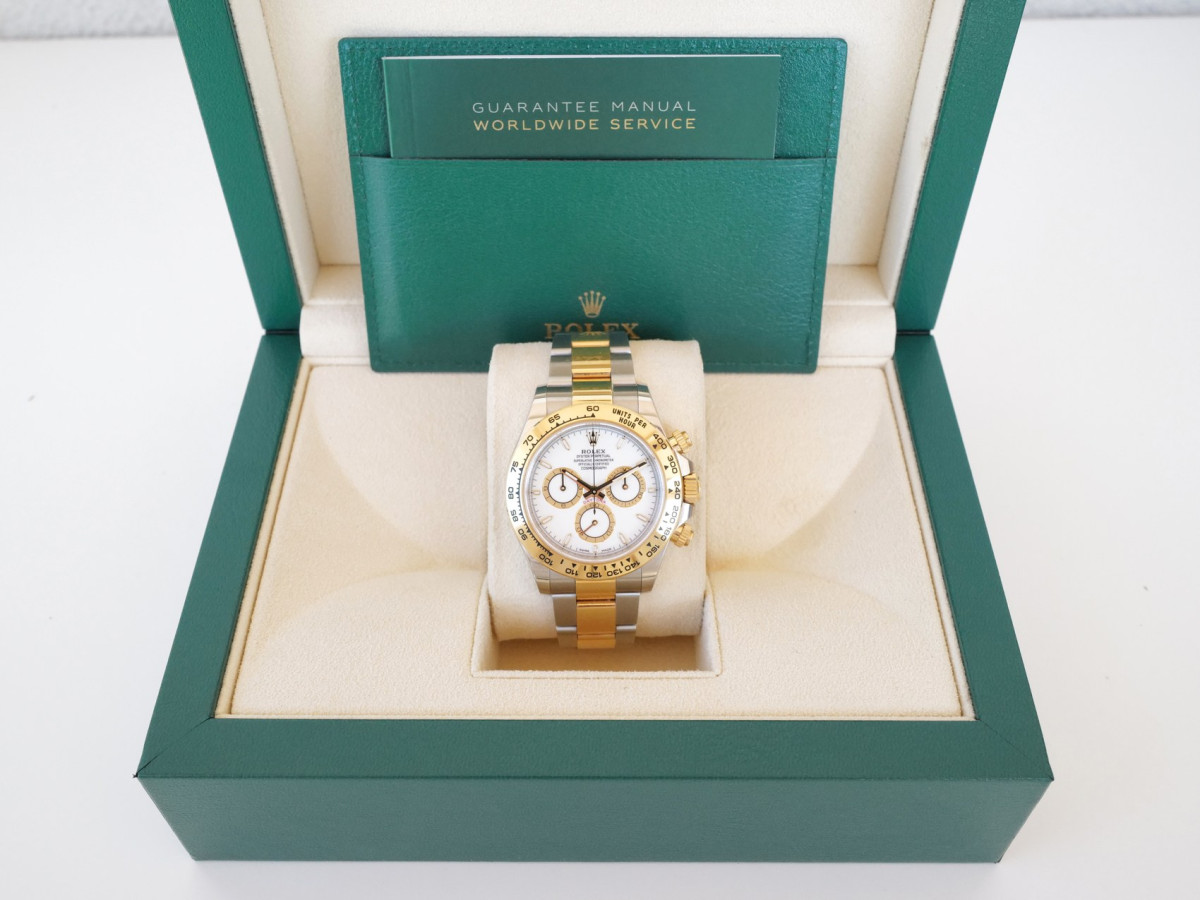 Швейцарские часы Rolex Cosmograph Daytona 18K Yellow Gold Steel White Dial 40