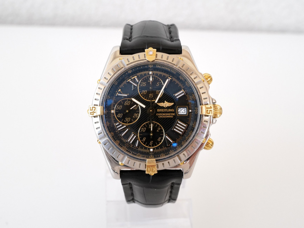 Швейцарские часы Breitling Crosswind Chronograph Steel 18K Yellow Gold Black Dial 43