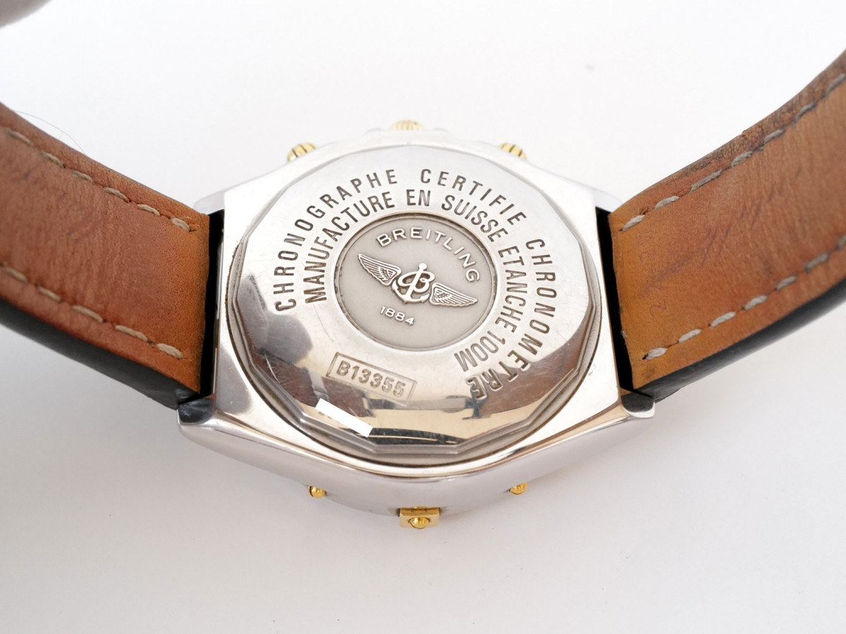Швейцарские часы Breitling Crosswind Chronograph Steel 18K Yellow Gold Black Dial 43