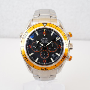 Швейцарские часы Omega Seamaster Planet Ocean 600M Chronograph 46 Orange Black Dial