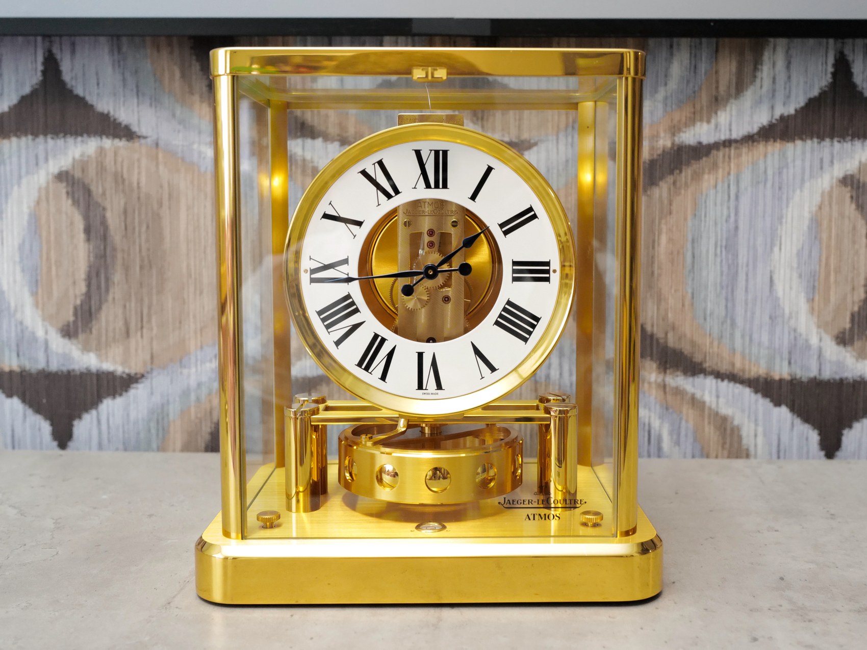 P*t様 Jaeger-leCoultre Atmos機械式置時計 ゴールド Jaeger LeCoultre Atmos Classique Desk Clock: купить б/у часы по