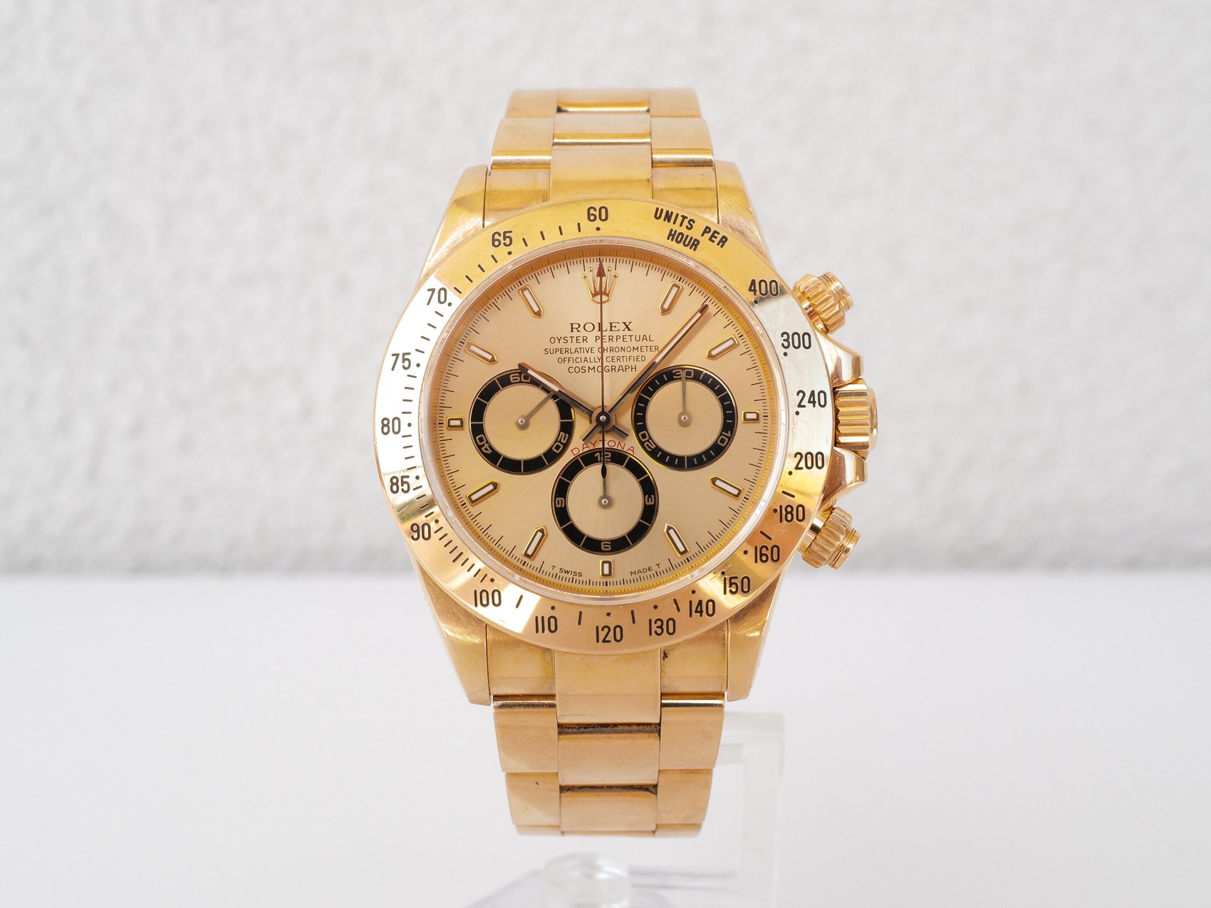 Швейцарские часы Rolex Daytona Zenith 18K Yellow Gold Chronograph Champagne Dial